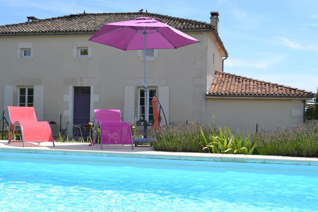 Chambres D'Hotes L'En Haut Des Vignes Mérignac Esterno foto