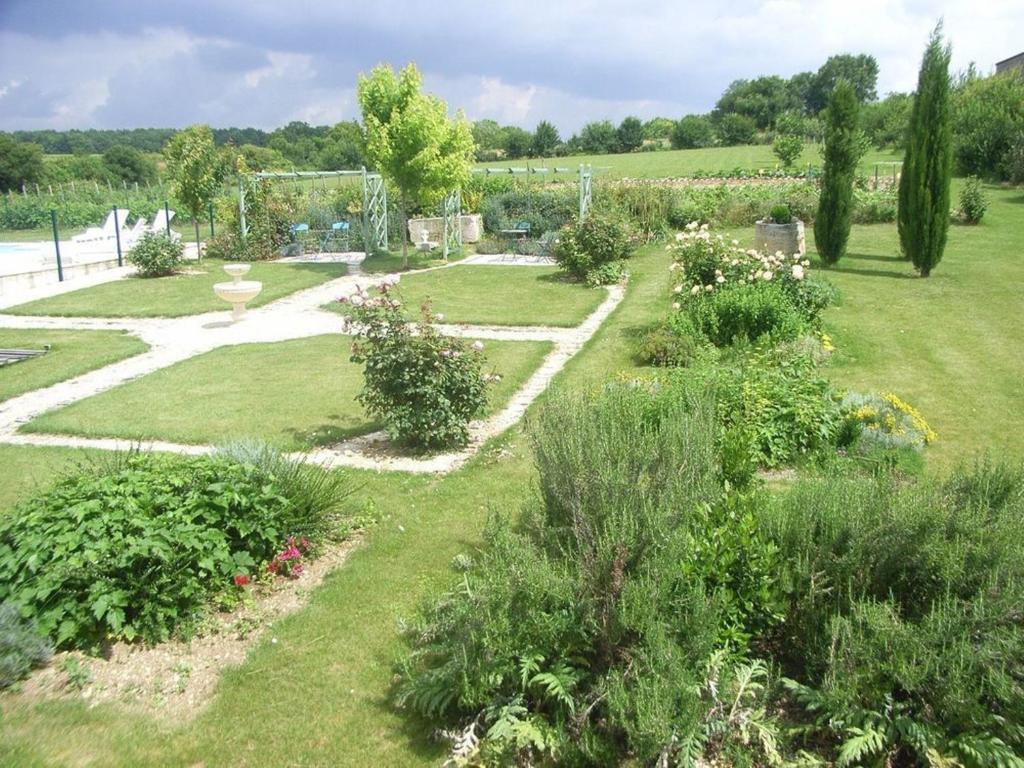 Chambres D'Hotes L'En Haut Des Vignes Mérignac Esterno foto